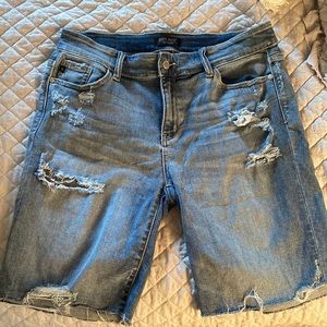 JUDY BLUE SHORTS SIZE XL